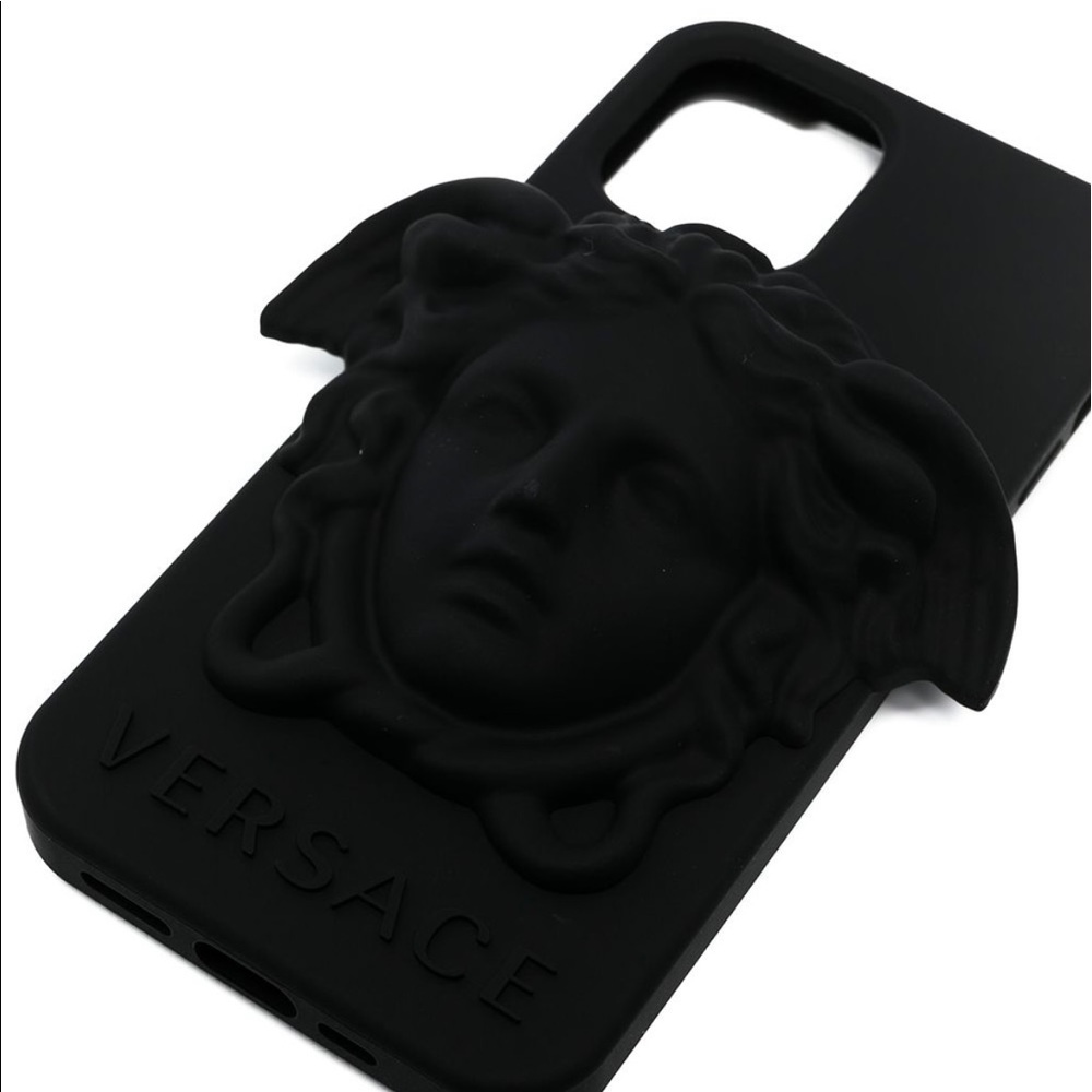 Versace Medusa-motif iPhone 12 Pro Case w box